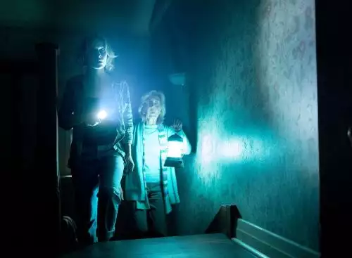 InsidiousOutoftheFurther_134314312990629126_big-cine_deskt.webp