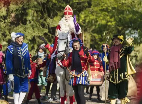 DeGroteSinterklaasfilmendeVliegendePieten_134336172815748722_big-cine_deskt.webp