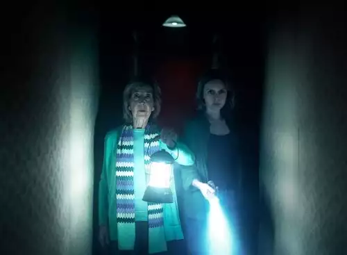 InsidiousOutoftheFurther_134314312989275867_big-cine_deskt.webp