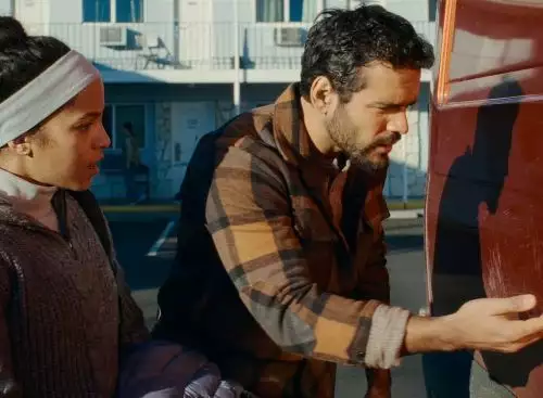 Passenger_134216174009462462_big-cine_deskt.webp