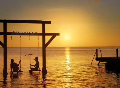 VerliefdopCuracao_134133185073713818_big-cine_deskt.webp