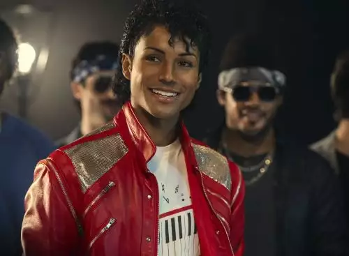 Michael_134151130458953287_big-cine_deskt.webp