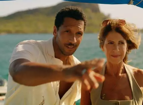 VerliefdopCuracao_134133185071215461_big-cine_deskt.webp